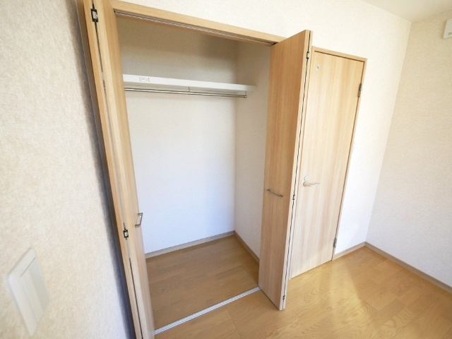 稲荷町アパートの収納