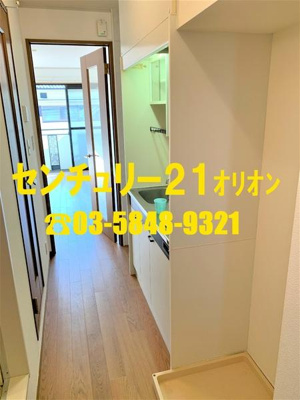 【内装】 | ウィズ中村橋　2号棟／ウィズナカムラバシ２ | 玄関から見たお部屋の様子
