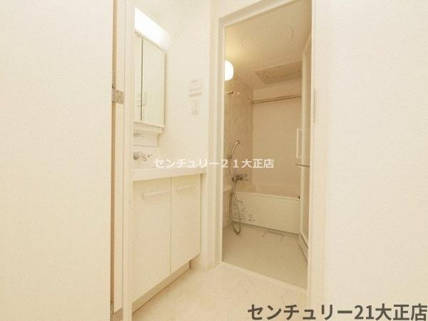 プランTAT弁天町の洗面所