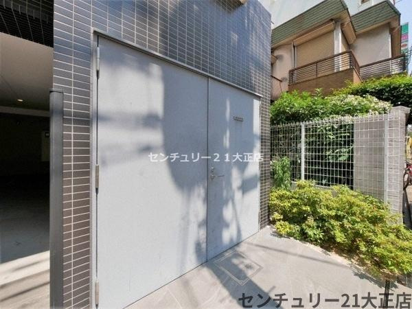 プランTAT弁天町のエントランス