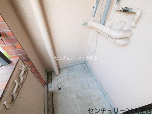 Do大阪港の洗面所|バルコニーに洗濯機置場
