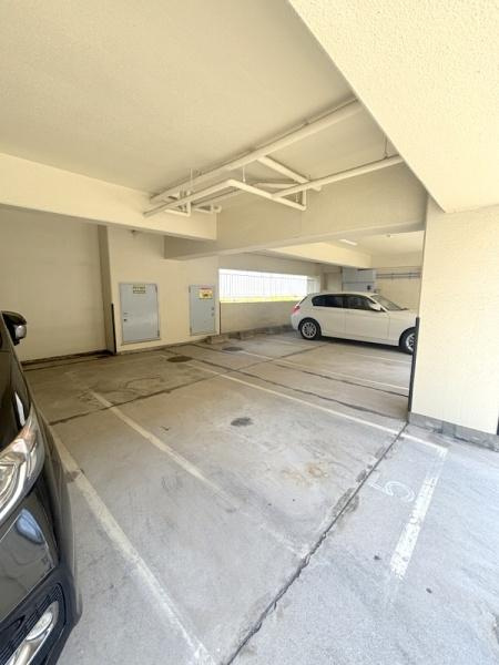 S-court BENTENの駐車場