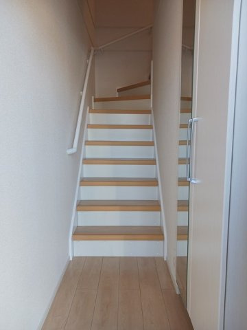 フォレストーリー　Ⅱの玄関