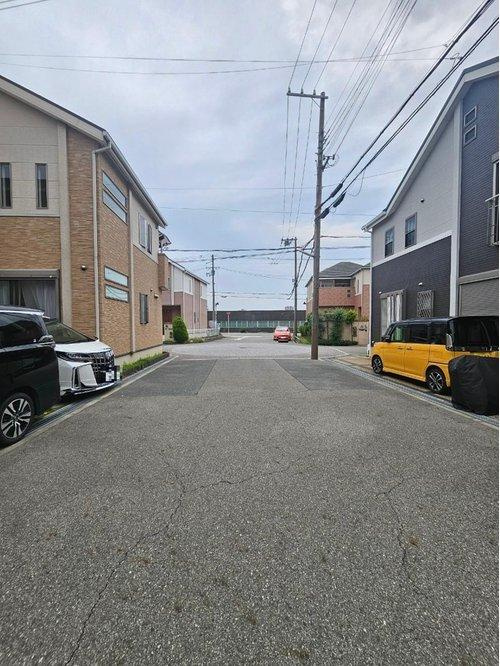 西淀川区中島1丁目中古戸建の前面道路含む現地写真