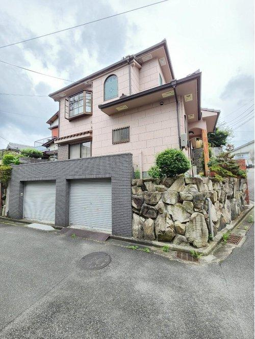 枚方市村野東町　中古戸建の外観