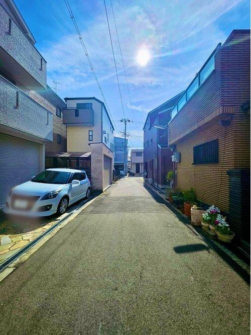 住吉区万代4丁目中古戸建の前面道路含む現地写真