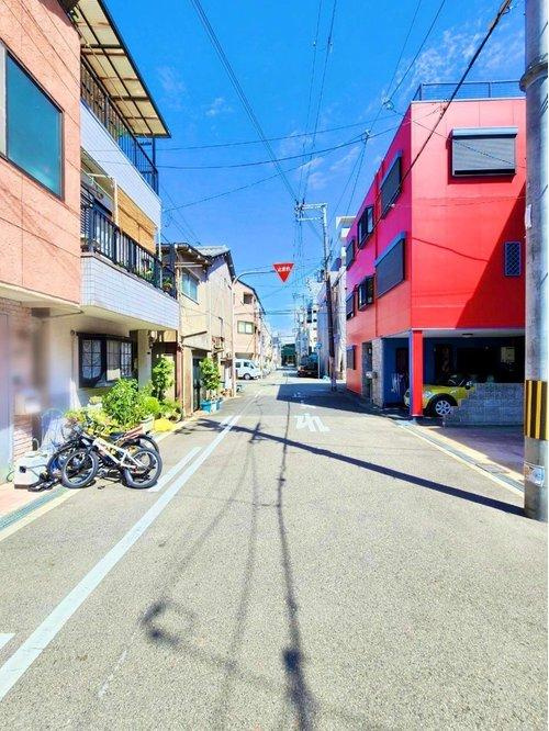 西淀川区柏里1丁目　中古戸建の前面道路含む現地写真