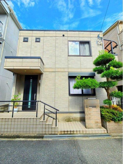 寝屋川市成美町　中古戸建の外観