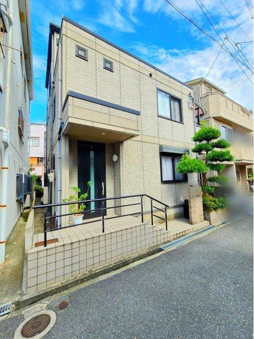 寝屋川市成美町　中古戸建の外観