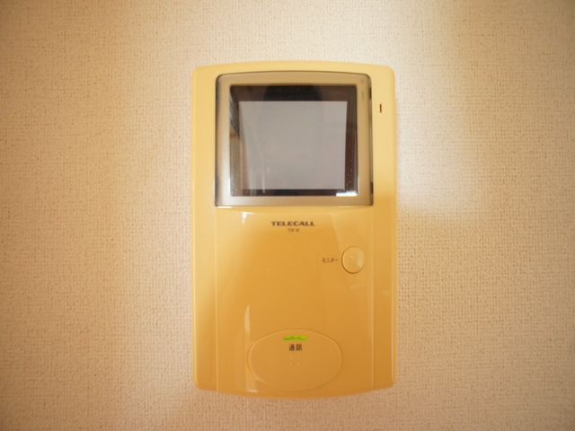 【セキュリティ】 | Ｋ・Ｕ・２ | 訪問者の確認ができるTVドアホン付きです♪