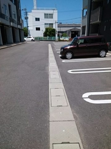 ＢｒｕｎｏⅣの駐車場
