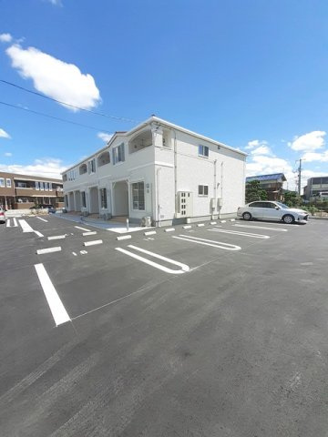 サンリバー黒川Ｂの駐車場
