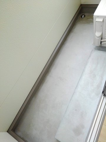 レジデンス　ミモザのバルコニー