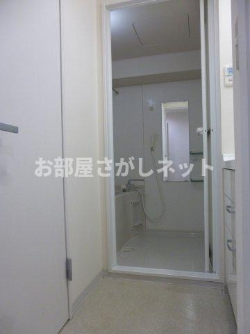 ハイネスロフティ【おとり物件なし】#学生・社会人にオススメ！初期費用分割払いOK！の洗面所|コンパクトで使いやすい洗面所