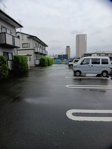 パークハイム大丸Ｆの駐車場