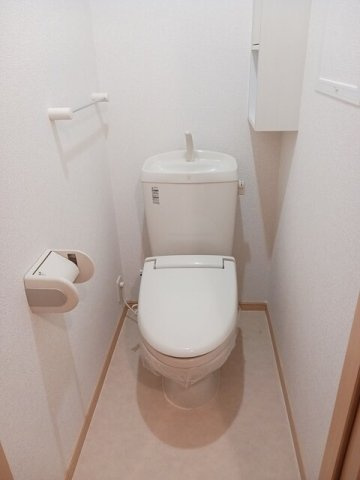 カーサ　エレガンテⅡのトイレ