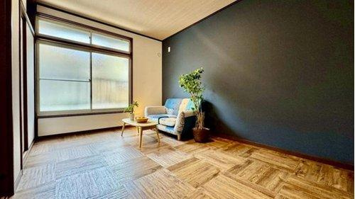 門真市御堂町中古戸建の居間・リビング