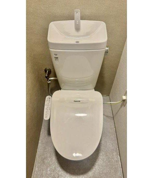 門真市御堂町中古戸建のトイレ