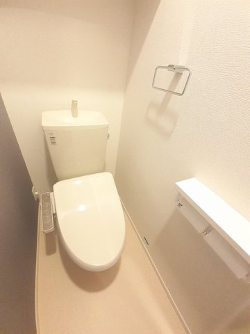 エイミー．パレスのトイレ