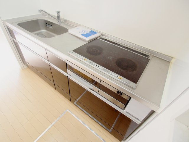 シャンテ鶴江　Ｃ棟のキッチン
