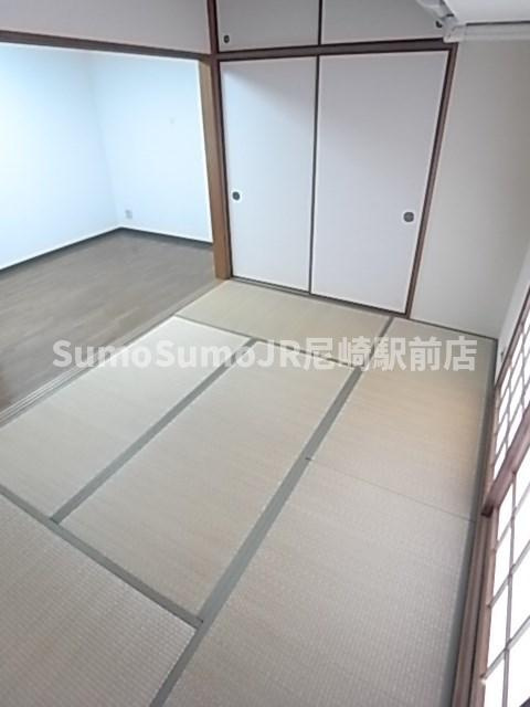 尼崎市武庫之荘２丁目の賃貸マンションの寝室