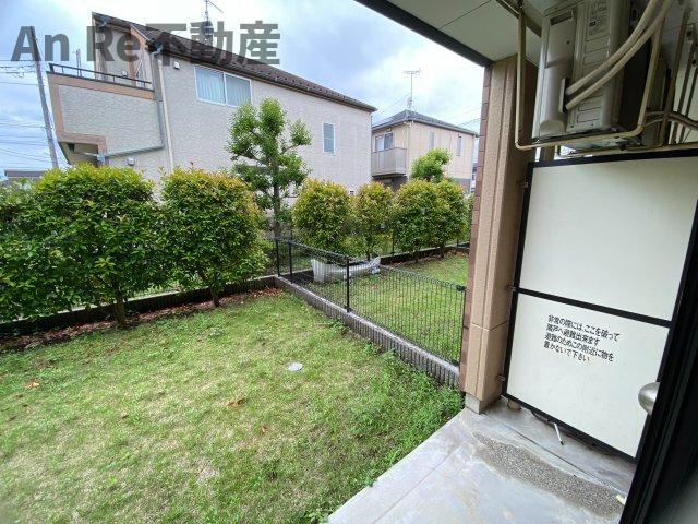 ガーデンヒルズNAKAYAMA壱番館のバルコニー