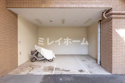インザガーデンの駐車場