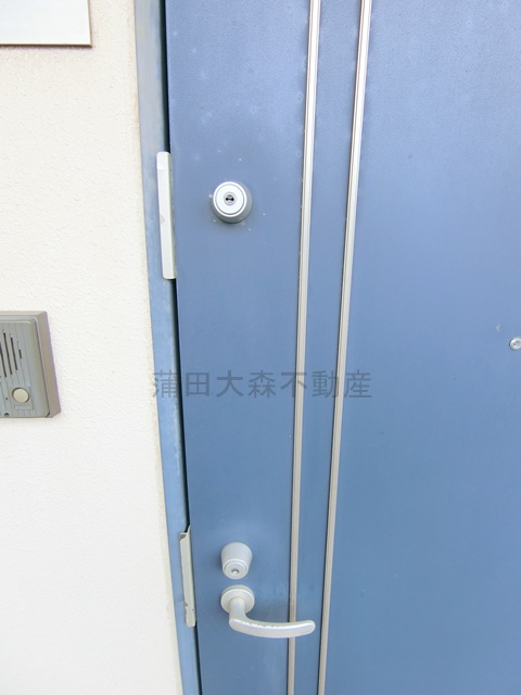 ヒューマンハイム本羽田の玄関