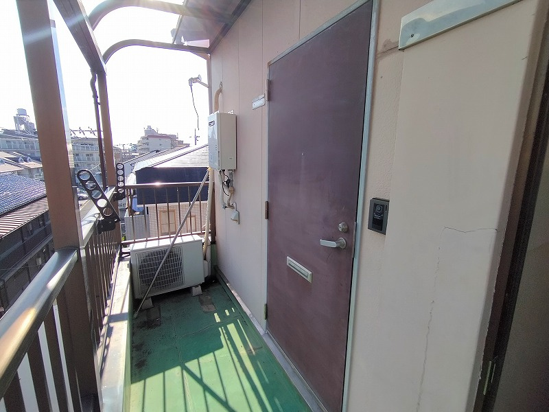 吹田市江坂町２丁目の店舗事務所