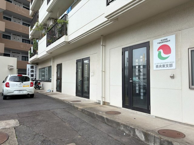 コーポラティブ大和の駐車場