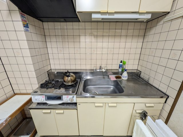 宅建会館　湘南中のキッチン