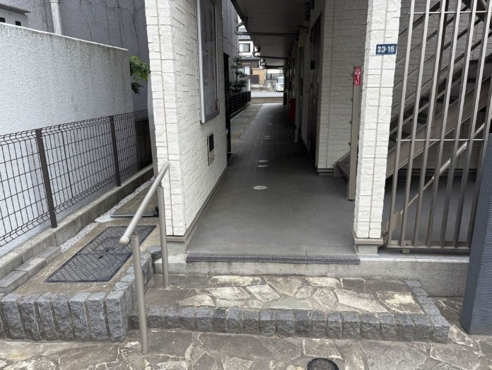 クレイノヴィレッタのエントランス