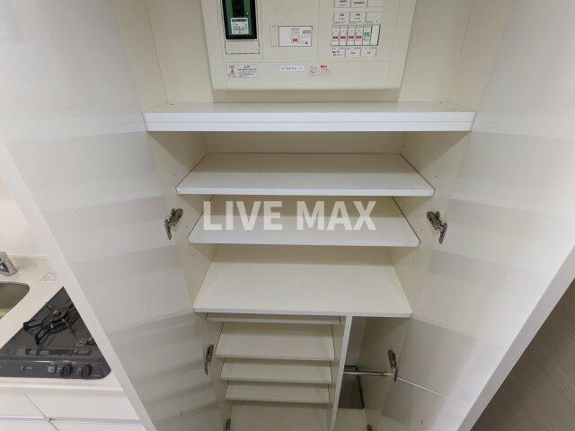 【玄関】プレミアムキューブ大崎
