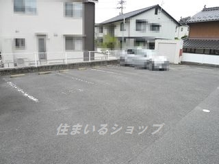 パラッツオ浜田の駐車場