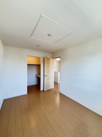 ラ　グラシアスの洋室