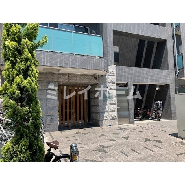 グランデュールⅦ大田中央のエントランス