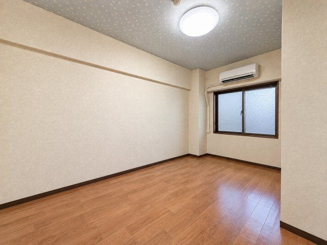 モンテベルデ北田辺の洋室|きれいな洋室です
