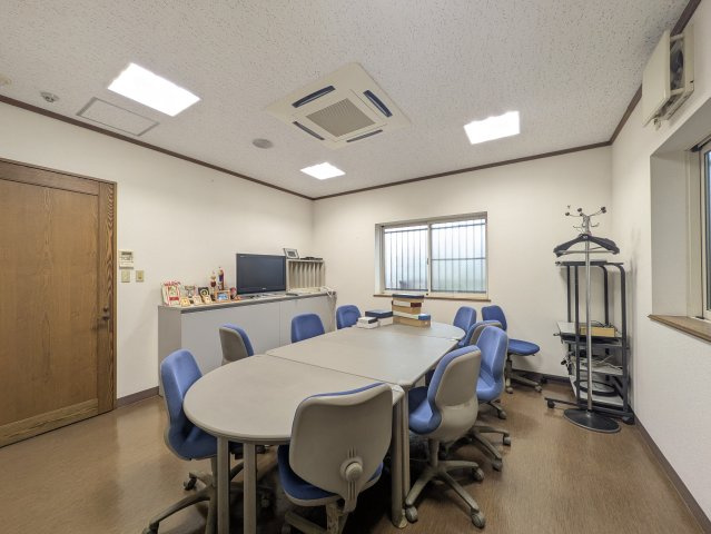 宅建会館 横浜西部のロビー