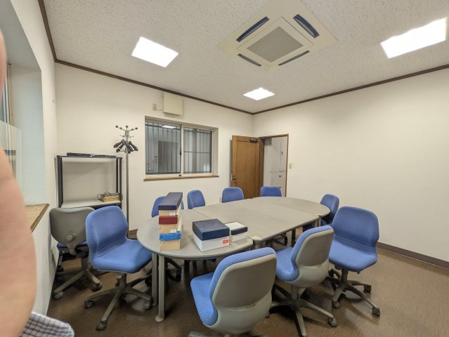 宅建会館 横浜西部のロビー