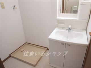 クレストール・ローゼの洗面所