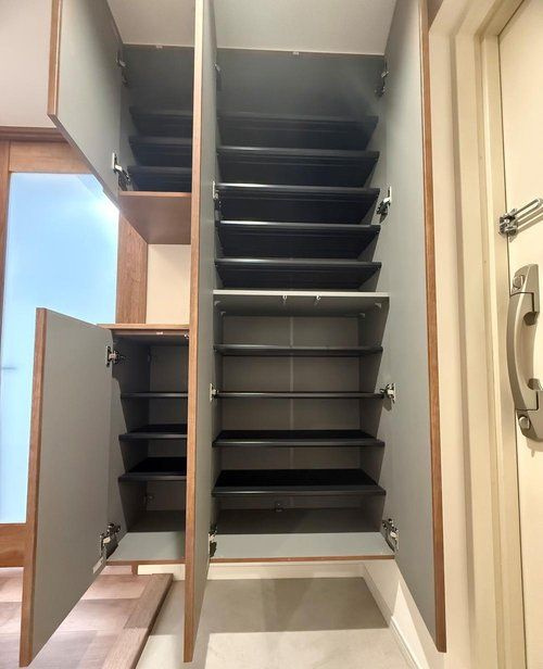 コスモ錦糸町リベディアの玄関