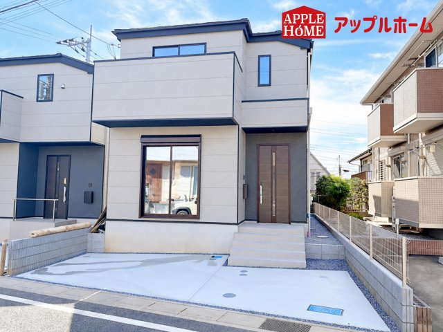 さいたま市見沼区東大宮2期の洋室|充分な広さの収納を備え、風通しも良く、大変居心地の良い採光良好な洋室は、快適空間。プライベートの時間もゆったりお寛ぎ頂けそうですね！