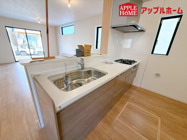 さいたま市見沼区東大宮2期の洋室|居室は全室収納あり！たっぷりある収納活用でお部屋もキレイを保てます♪