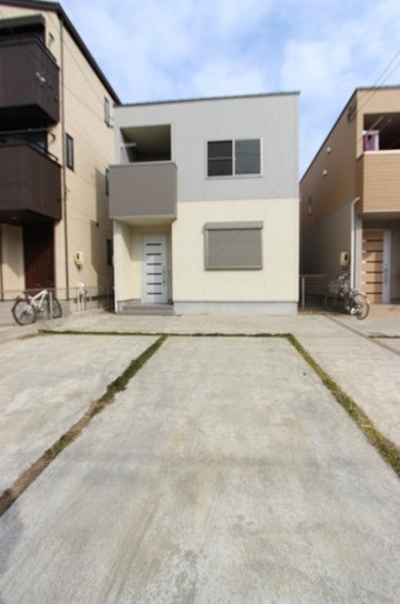 草薙町１－１コダテックスⅡＡの外観