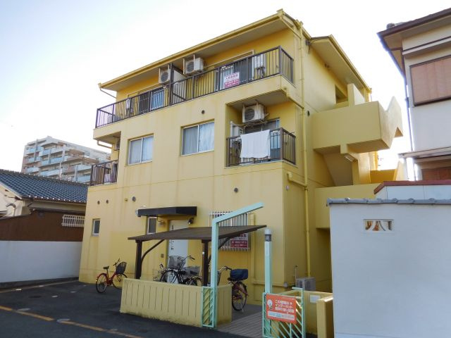 メゾンあぶのの外観