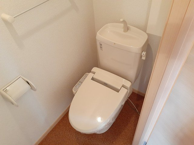 ボヌール・シゴーニュ　Ⅱのトイレ|清潔感のあるトイレです