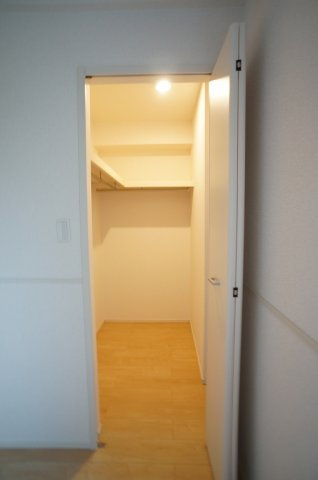 リアン　コートの収納|大きなスペースがあり、収納には困りません