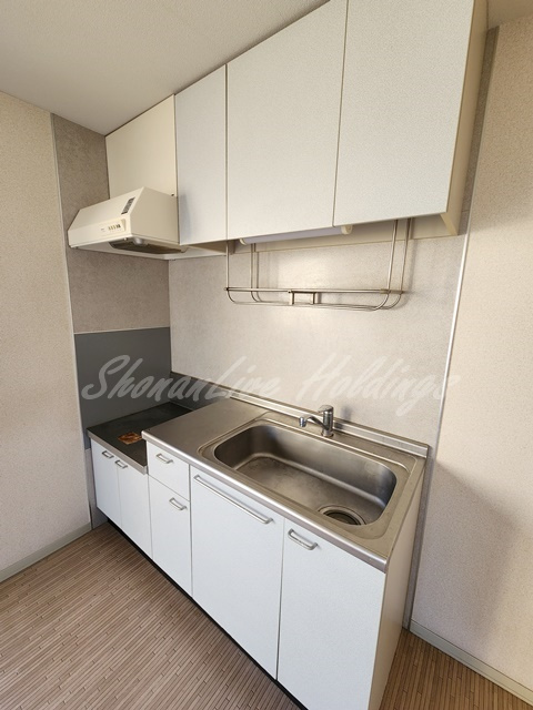 藤沢市辻堂４丁目のアパートのキッチン