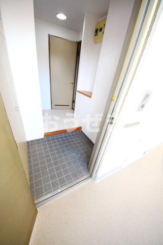ビクセル伊勢佐木町の玄関