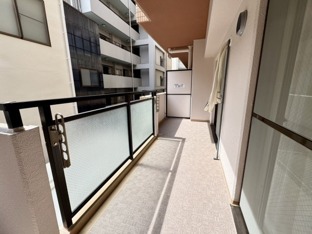 神戸市東灘区本山中町４丁目の中古マンションのバルコニー